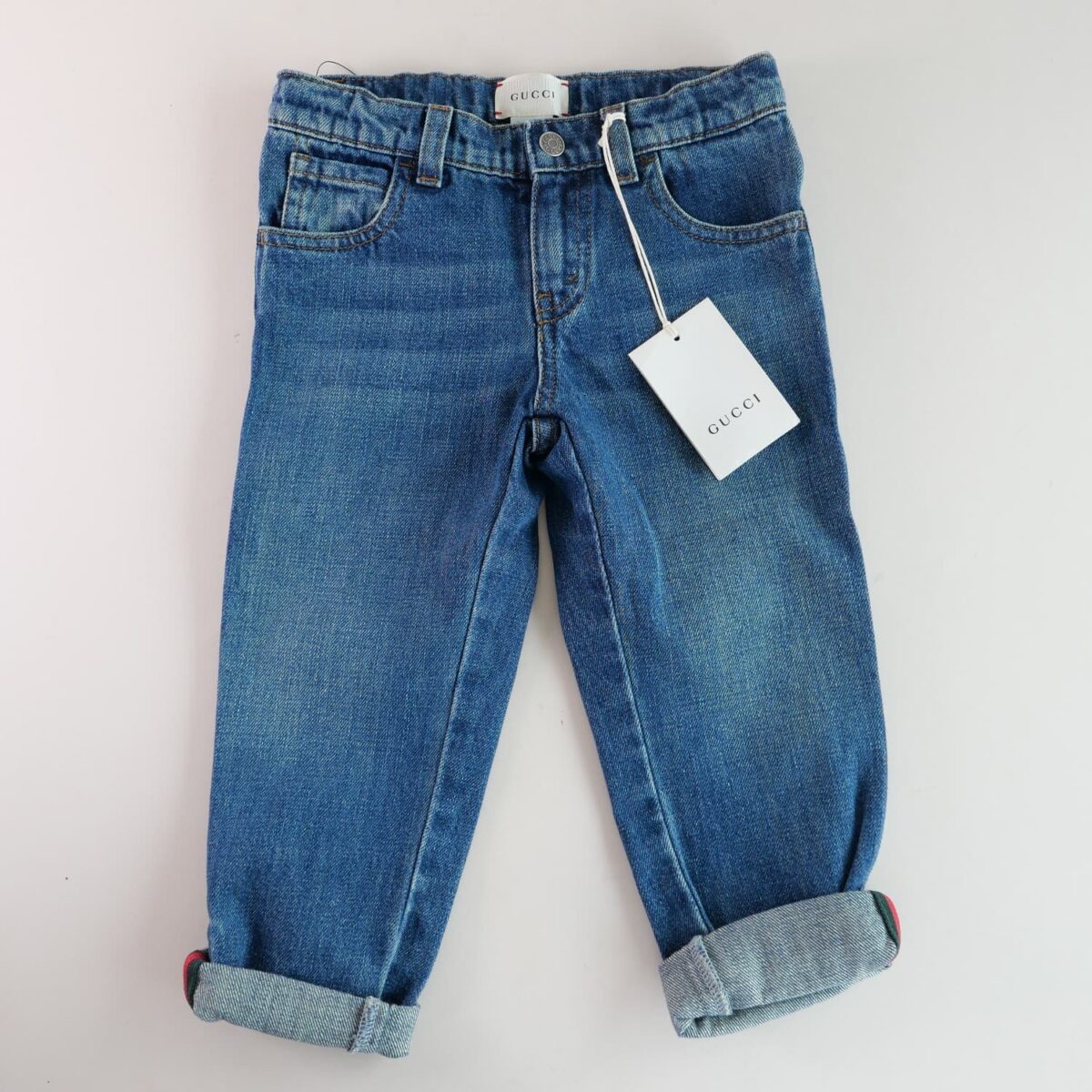 JEANS NIÑOS – WEB EN INTERIOR BAJO